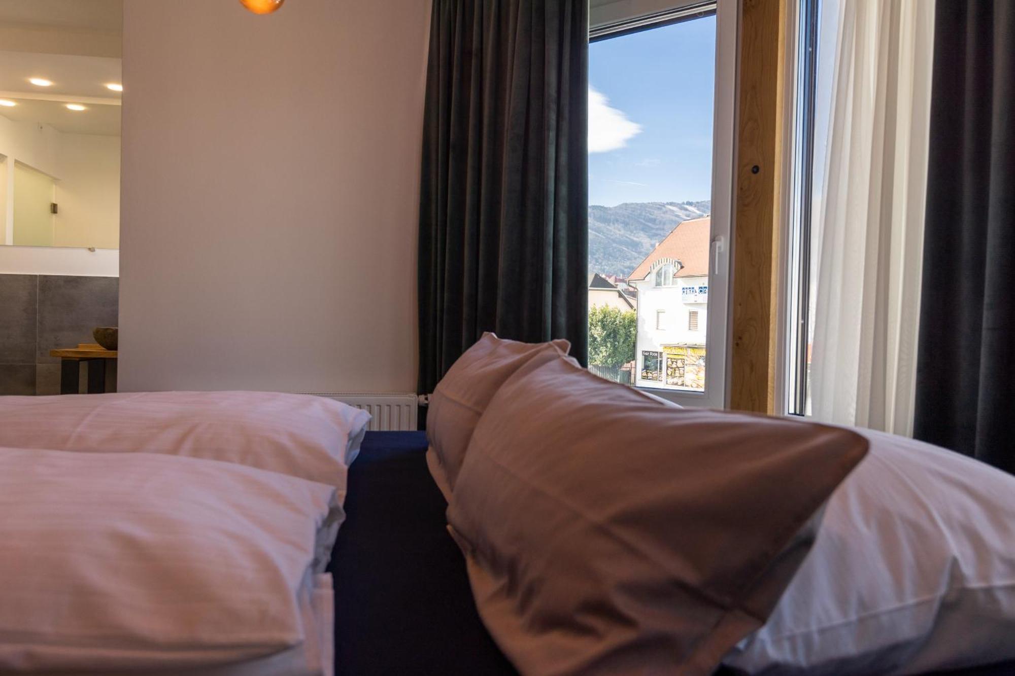 Kavenija Apartmaji - Free Parking Maribor Luaran gambar