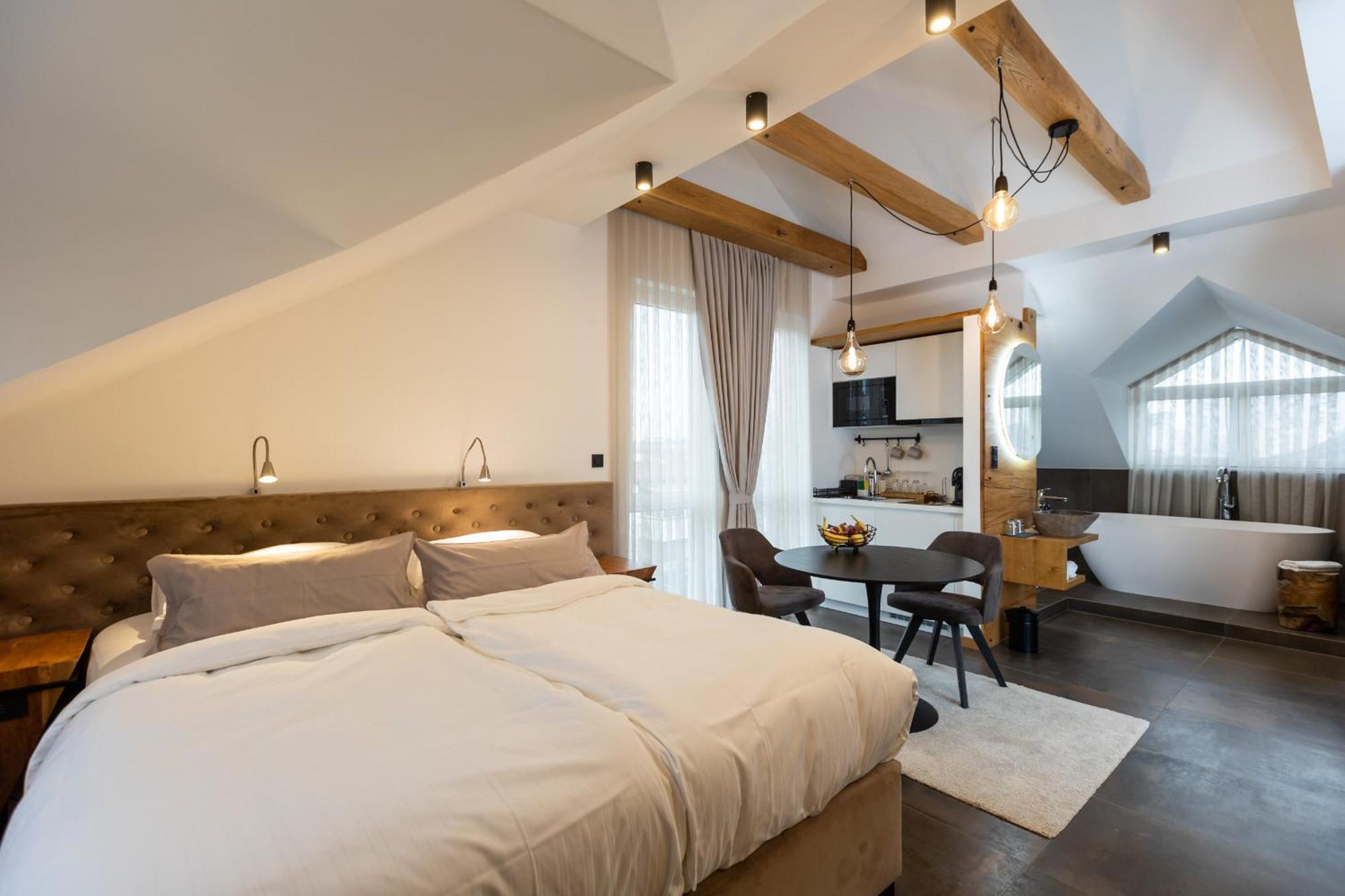 Kavenija Apartmaji - Free Parking Maribor Luaran gambar