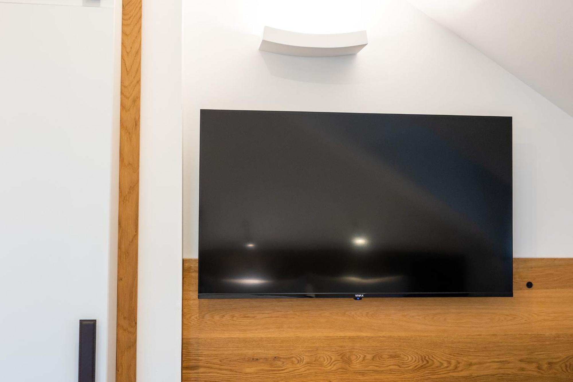 Kavenija Apartmaji - Free Parking Maribor Luaran gambar